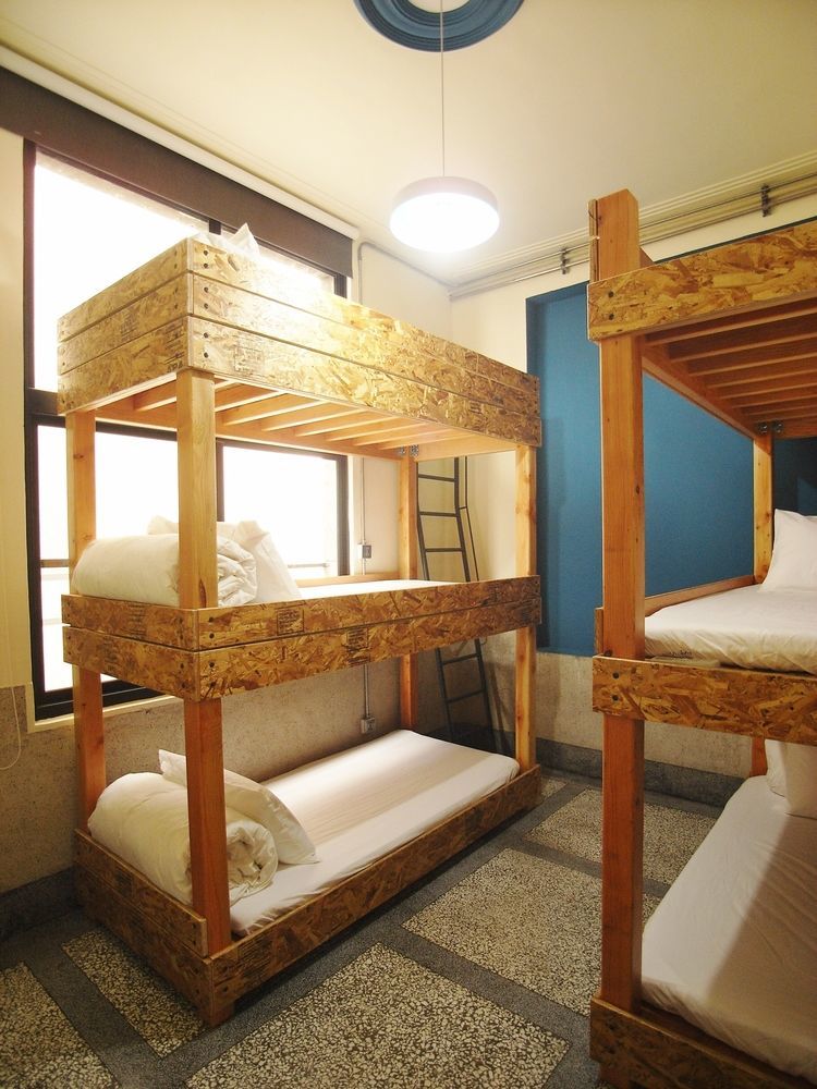 With Inn Hostel Kaohsiung Exteriör bild